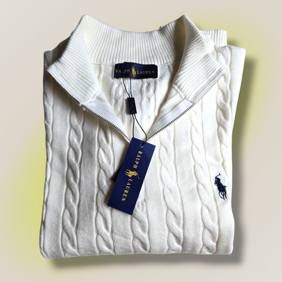 Sweater - Picture 6 of 7